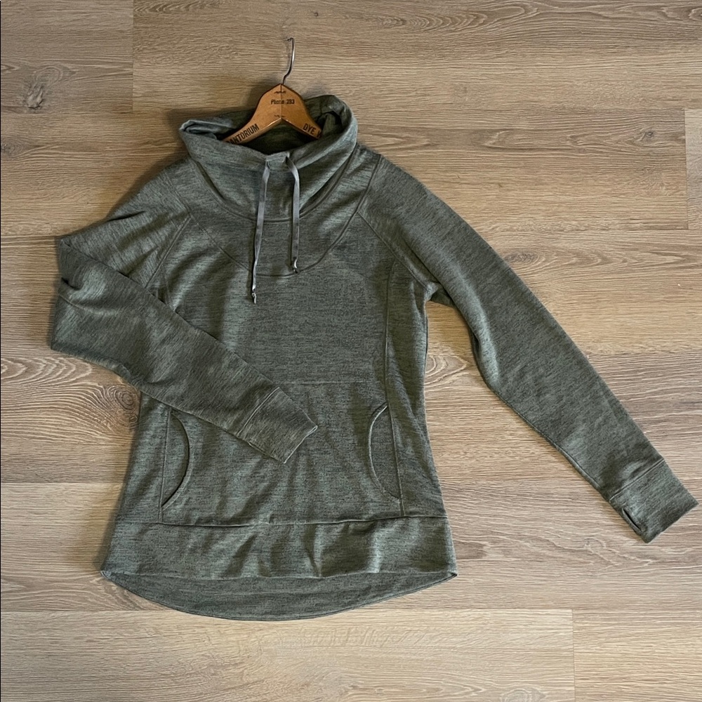 KUHL Women’s Lea Pullover Sweatshirt Size Medium
